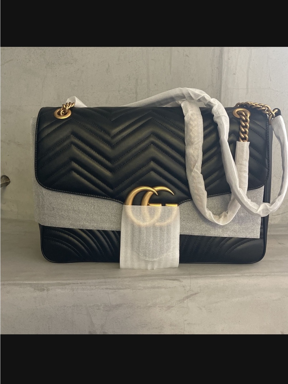 Gucci Black Chevron Quilted Shoulder Bag with Gold Double-G